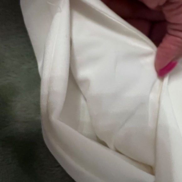 Paperbag Waist Cropped Wide Leg Pant from Eloquii - Picture 4 of 6